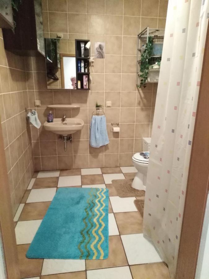 Studiowohnung, Neu Renoviert, Zentrale Lage Зарлуи Екстериор снимка