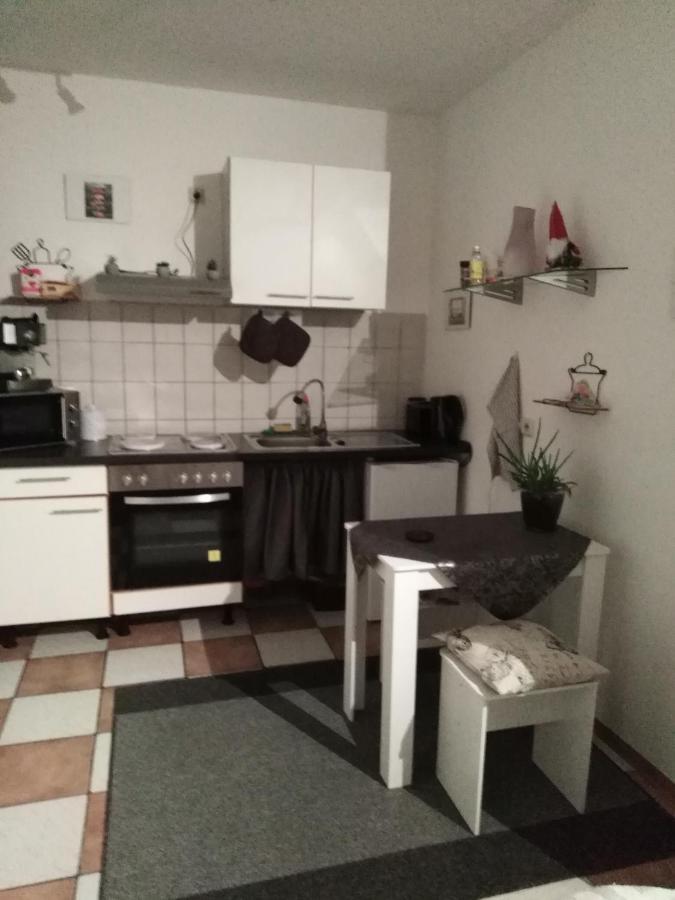 Studiowohnung, Neu Renoviert, Zentrale Lage Зарлуи Екстериор снимка